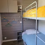 Chalet בקתה *