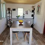 Chalet בקתה